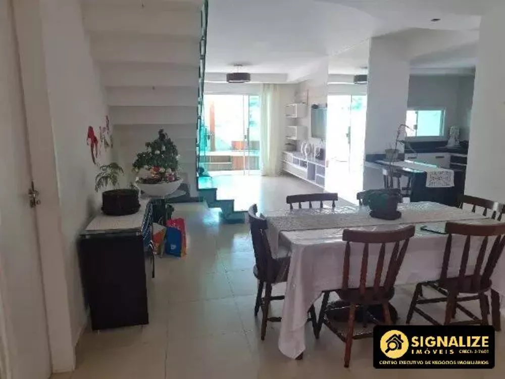 Casa à venda com 4 quartos, 100m² - Foto 10