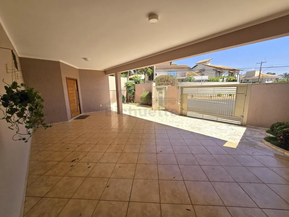 Casa, 4 quartos, 264 m² - Foto 1