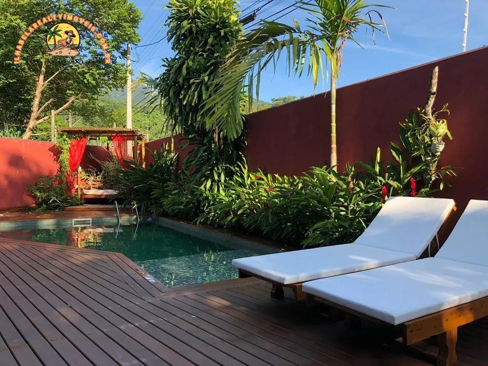 Casa, 6 quartos, 270 m² - Foto 2