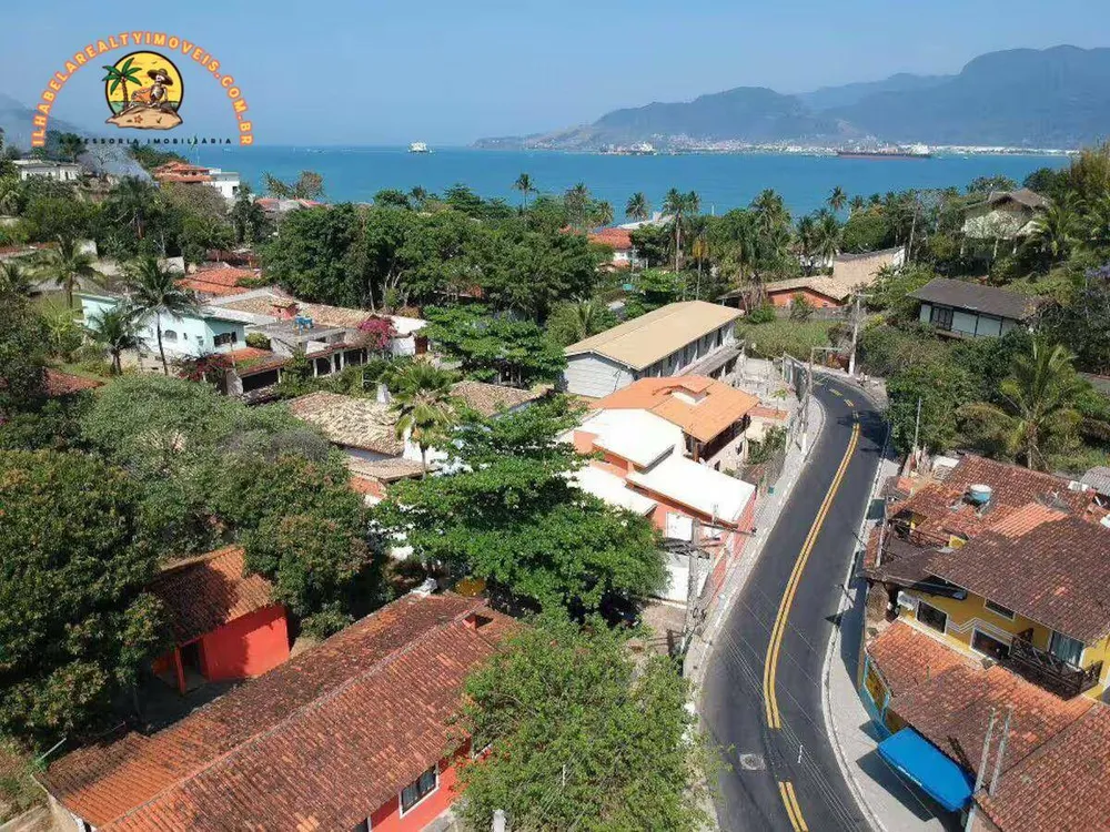 Casa, 3 quartos, 249 m² - Foto 1