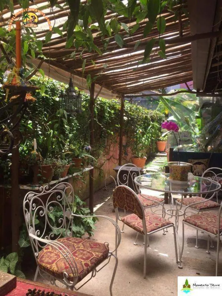 Casa, 4 quartos, 250 m² - Foto 1