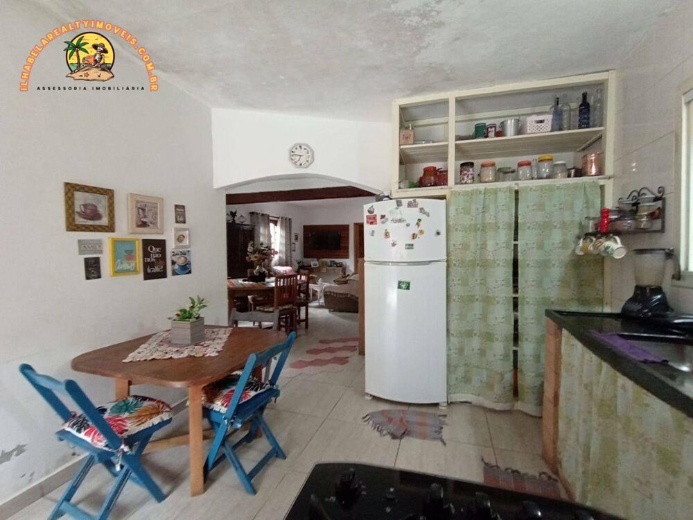 Casa à venda com 4 quartos, 186m² - Foto 18