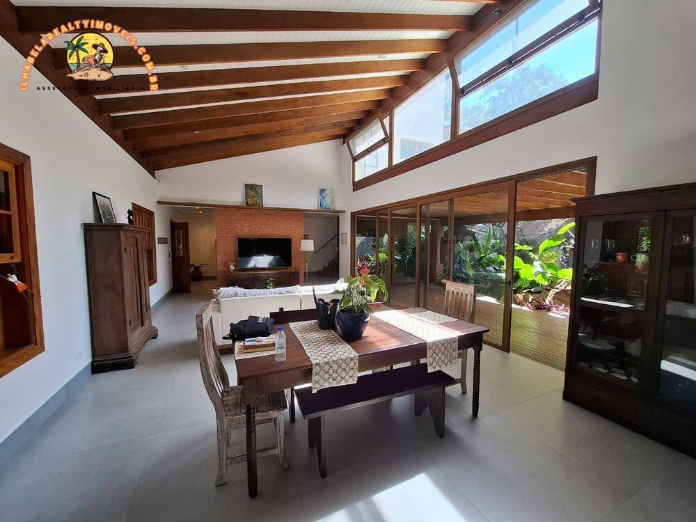 Casa de Condomínio à venda com 4 quartos, 392m² - Foto 10