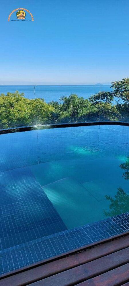 Casa, 4 quartos, 184 m² - Foto 1