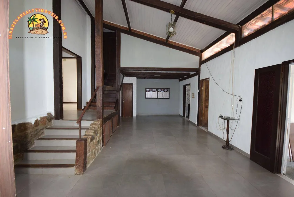 Casa, 5 quartos, 210 m² - Foto 12