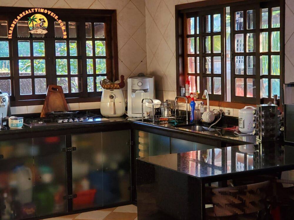 Casa, 8 quartos, 303 m² - Foto 3