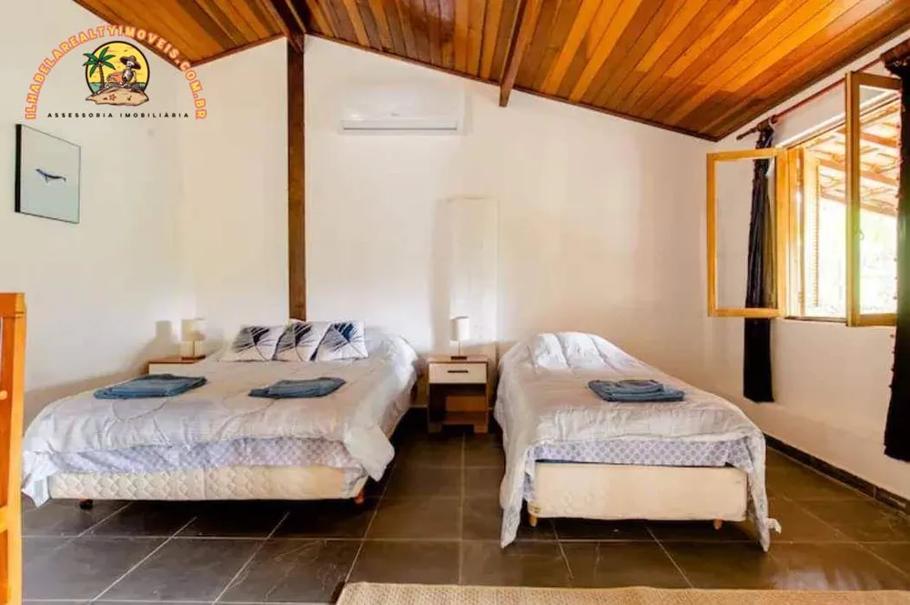 Casa, 4 quartos, 240 m² - Foto 12