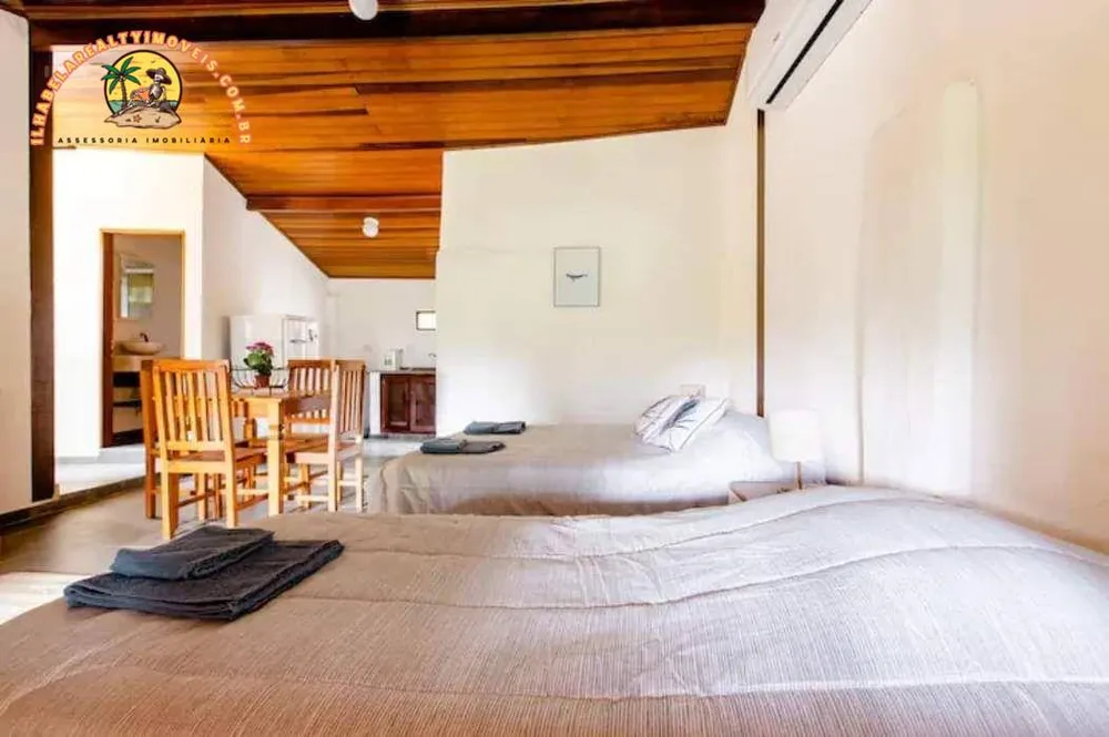 Casa, 4 quartos, 240 m² - Foto 11