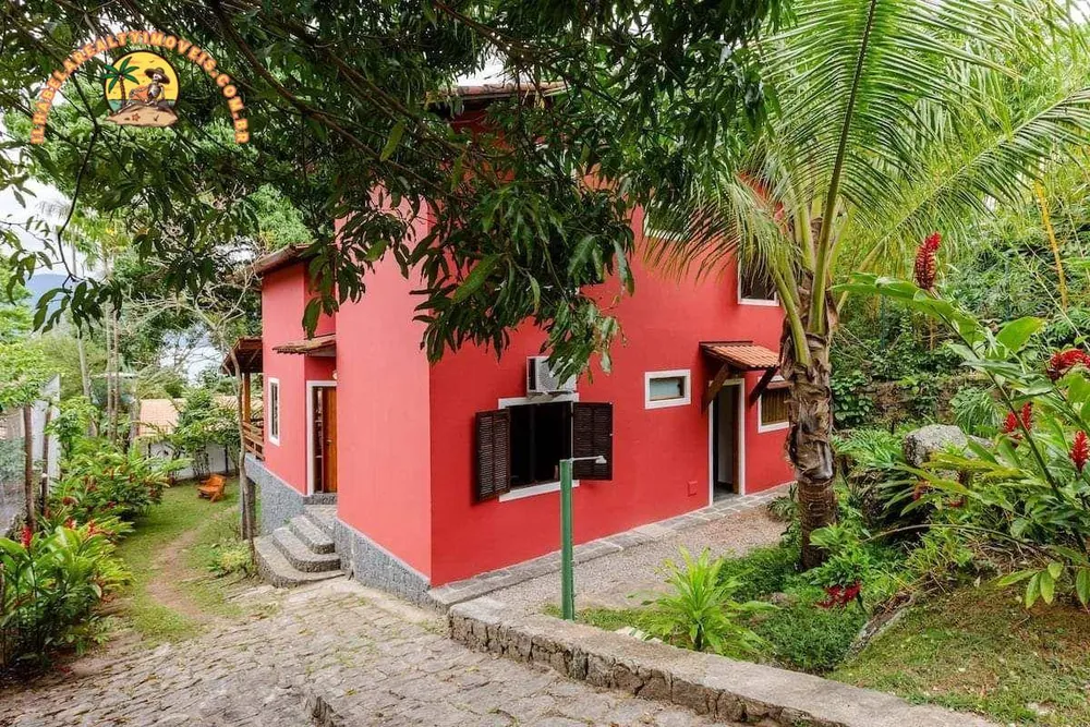 Casa, 4 quartos, 240 m² - Foto 1