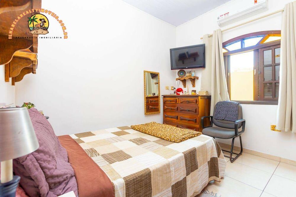 Casa, 5 quartos, 197 m² - Foto 4