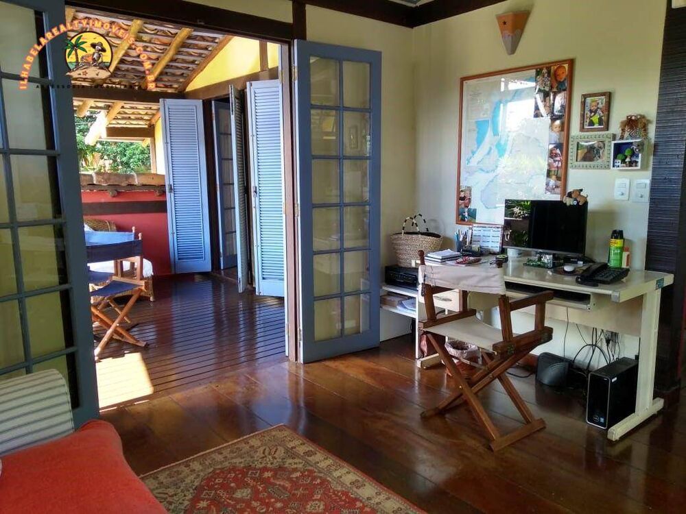 Casa, 3 quartos, 270 m² - Foto 15
