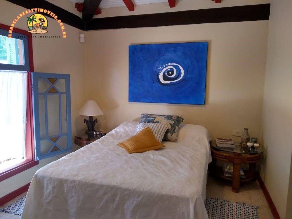 Casa, 3 quartos, 270 m² - Foto 1