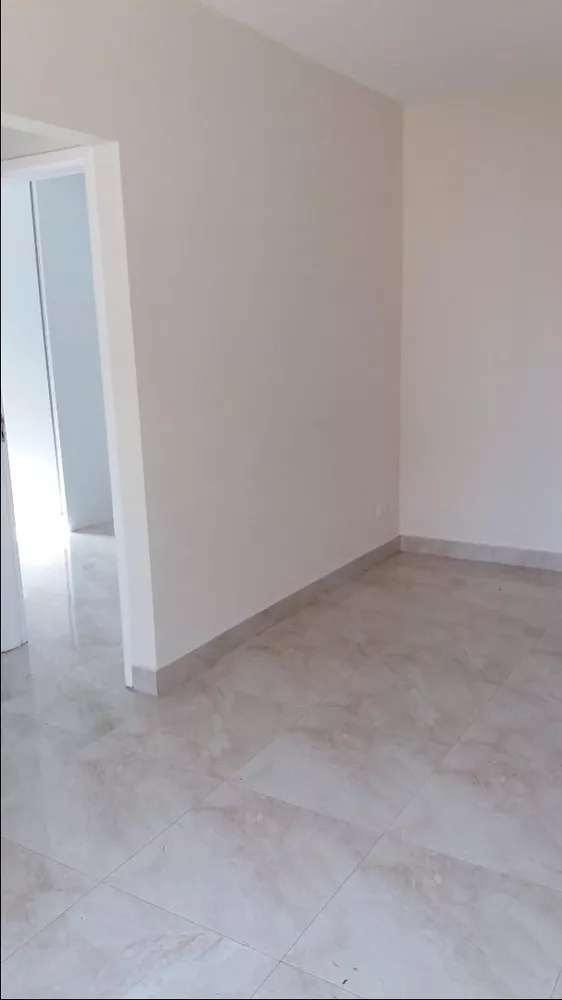 Apartamento à venda com 2 quartos, 55m² - Foto 15