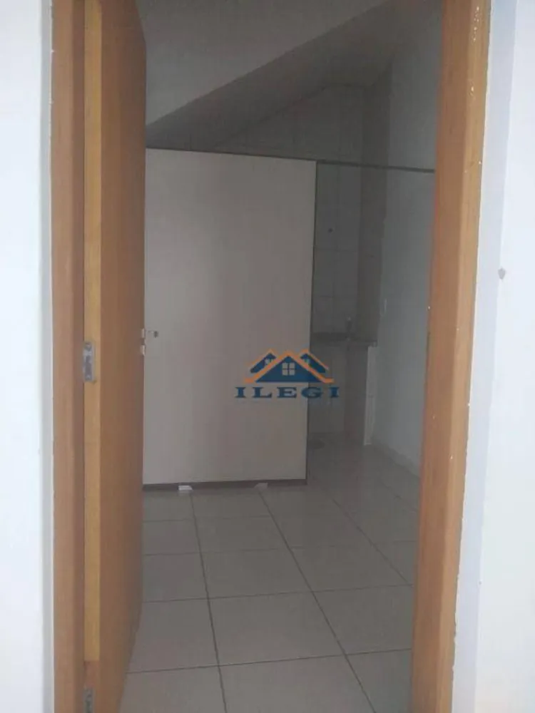 Depósito-Galpão, 205 m² - Foto 1