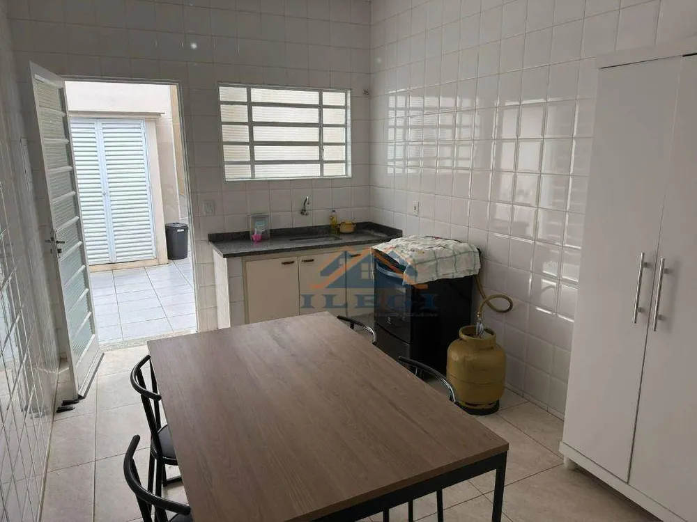 Casa, 4 quartos, 249 m² - Foto 12
