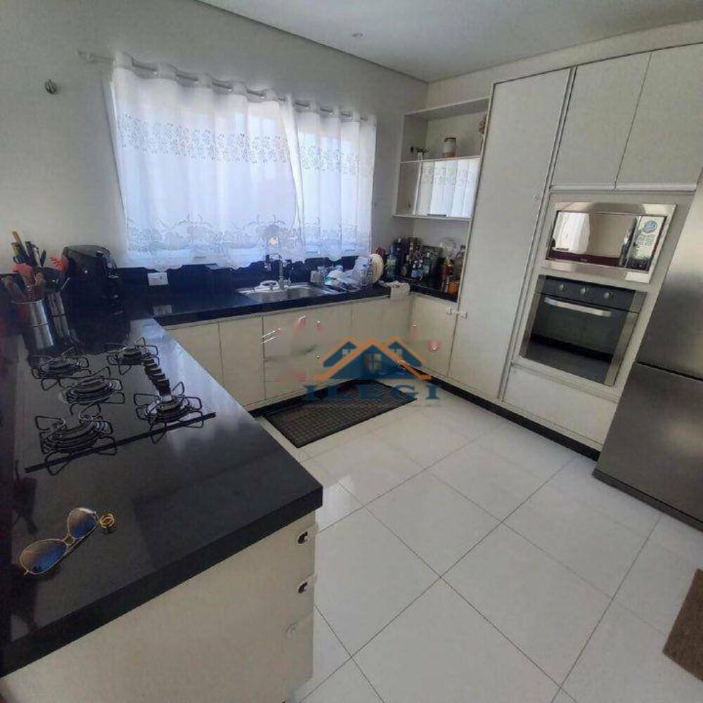 Casa, 3 quartos, 160 m² - Foto 2