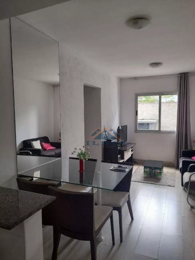 Apartamento à venda com 3 quartos, 65m² - Foto 2