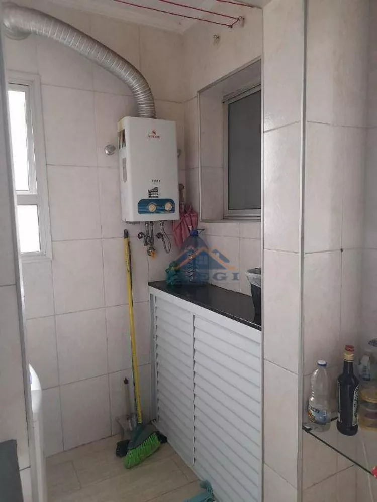 Apartamento à venda com 3 quartos, 65m² - Foto 10