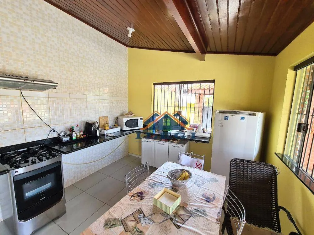 Casa, 3 quartos, 246 m² - Foto 12