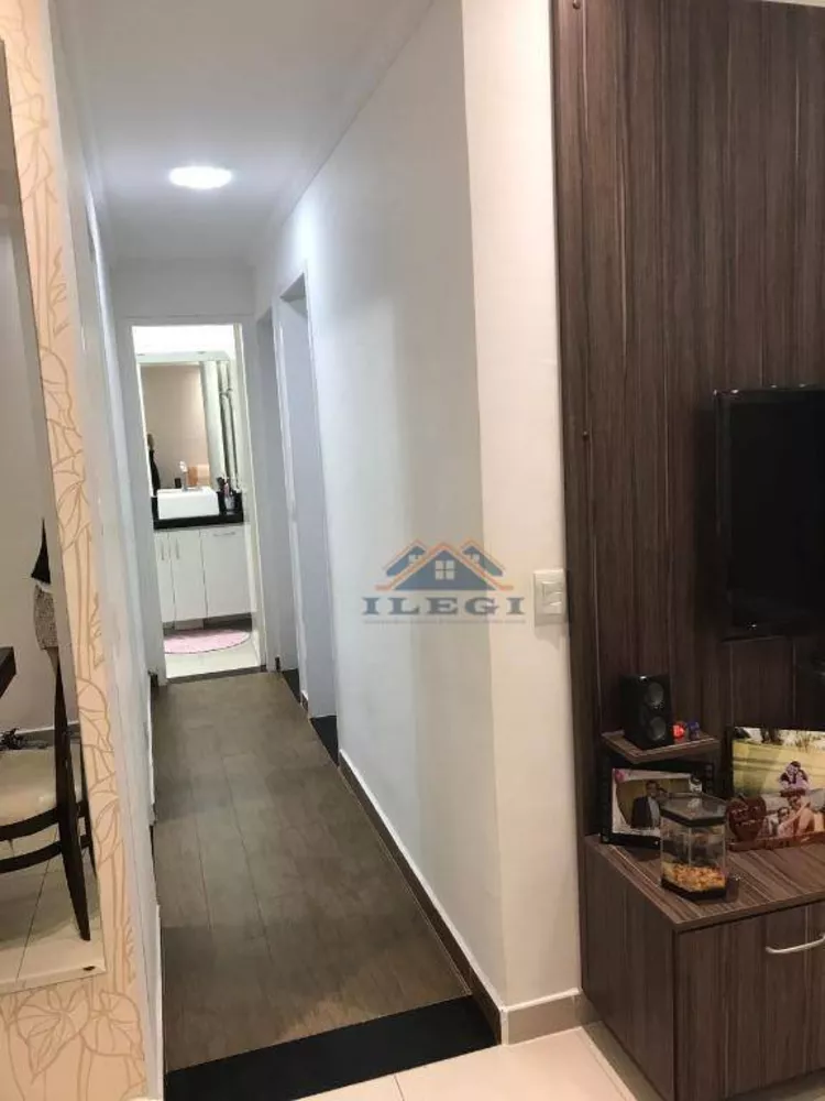 Apartamento à venda com 2 quartos, 58m² - Foto 4