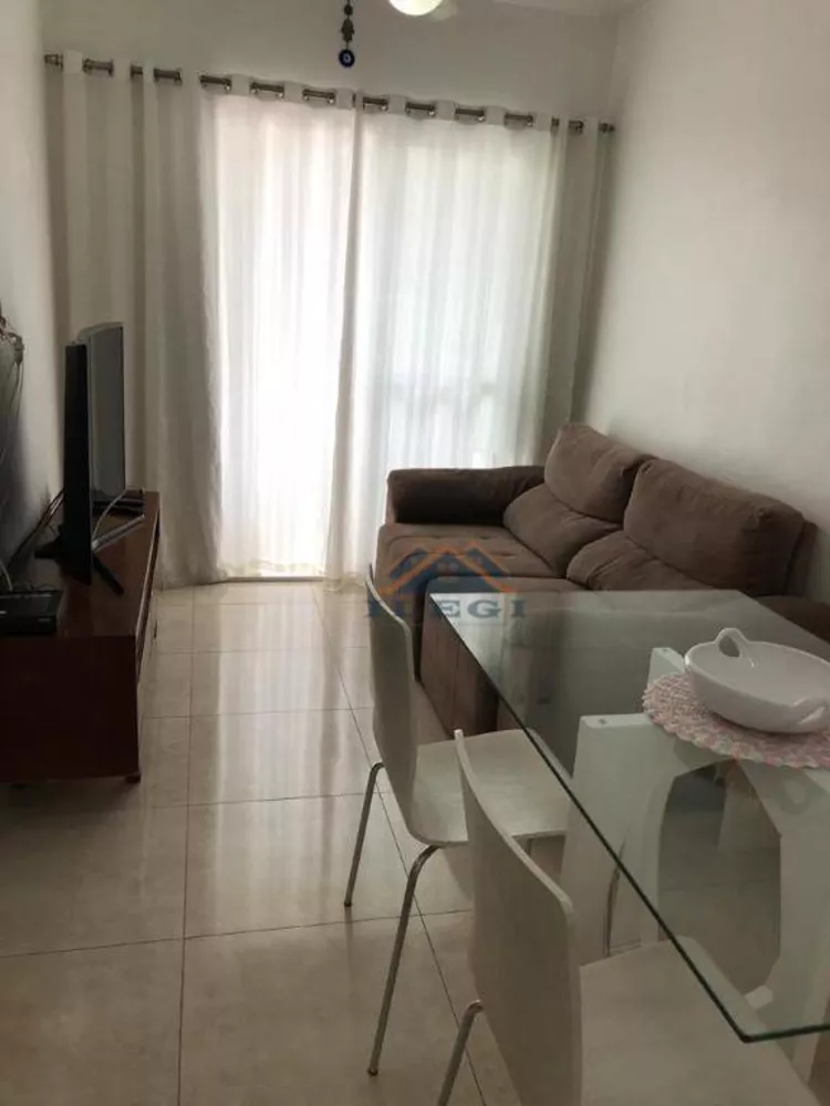 Apartamento à venda com 2 quartos, 58m² - Foto 1