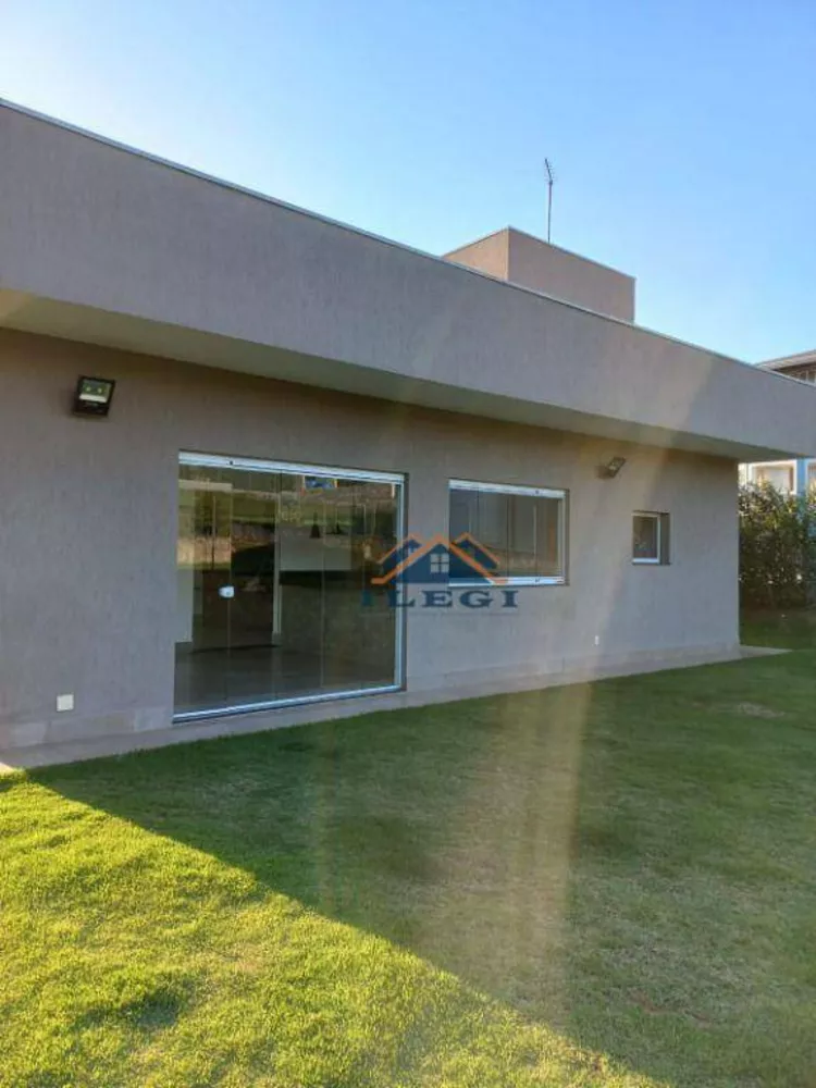 Casa de Condomínio à venda e aluguel com 3 quartos, 220m² - Foto 4