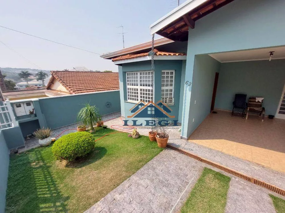 Casa à venda com 3 quartos, 180m² - Foto 3