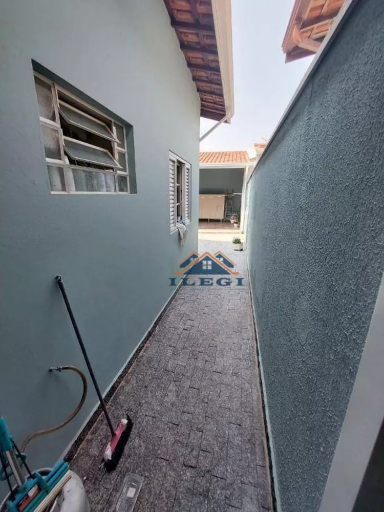 Casa à venda com 3 quartos, 180m² - Foto 11