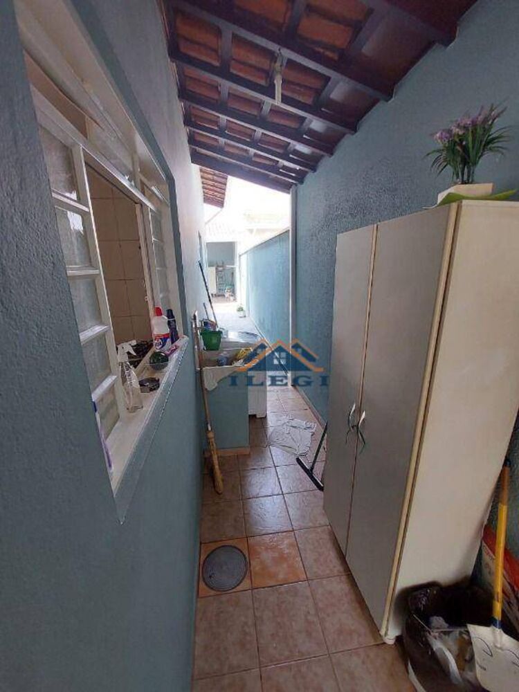 Casa à venda com 3 quartos, 180m² - Foto 15