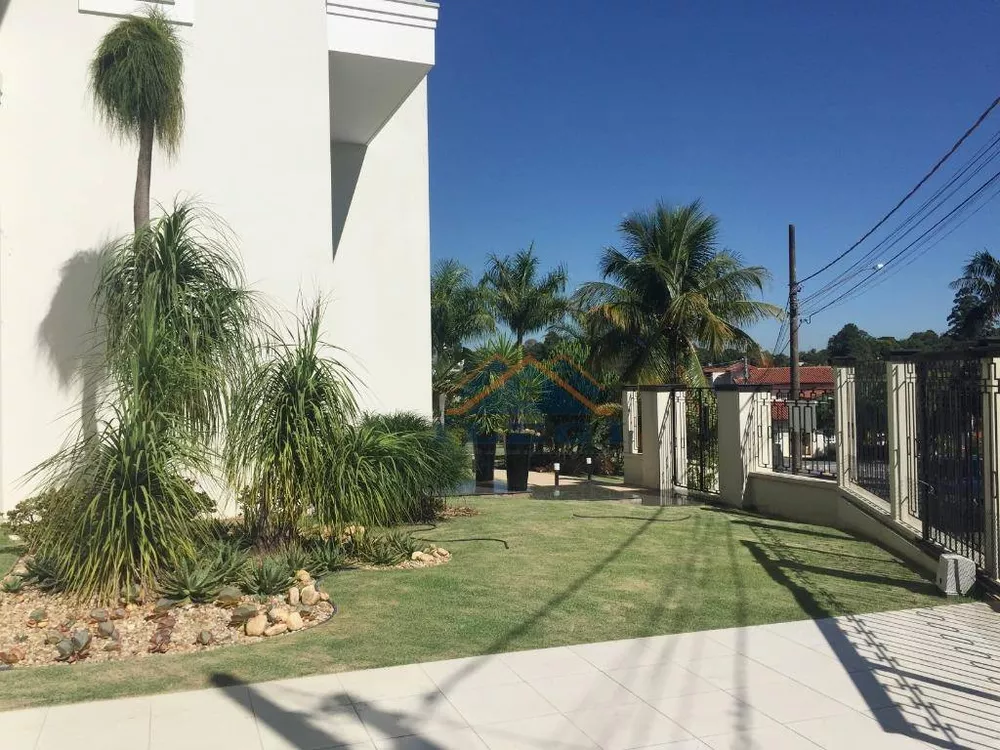 Casa de Condomínio à venda com 3 quartos, 600m² - Foto 4