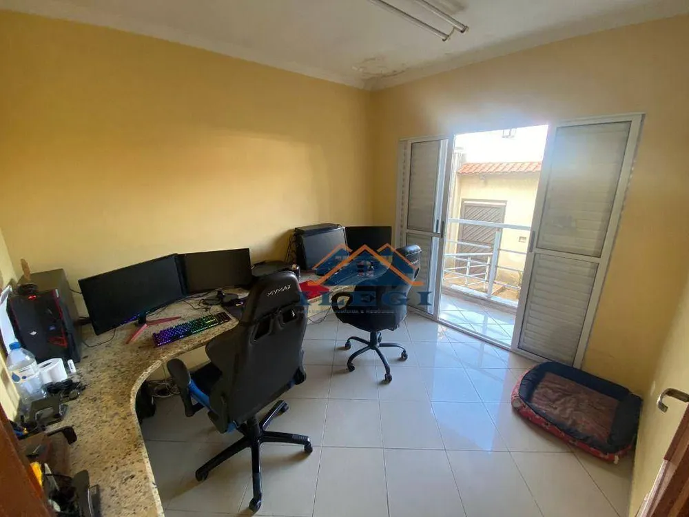Casa, 3 quartos, 390 m² - Foto 2