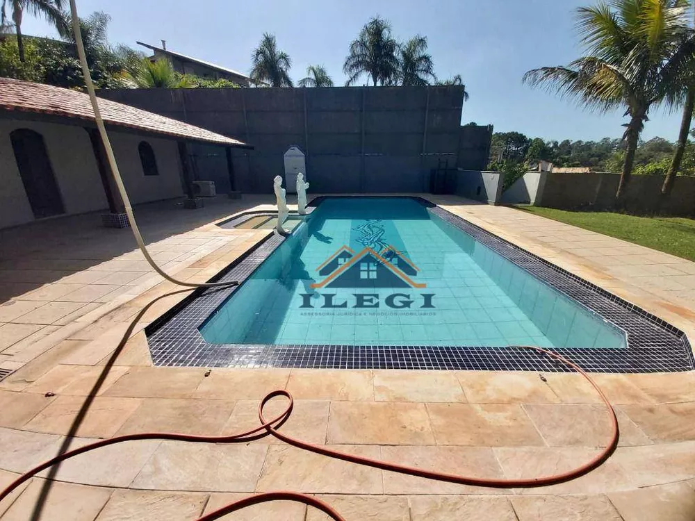 Casa de Condomínio à venda com 4 quartos, 790m² - Foto 2