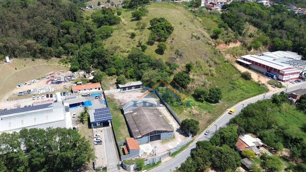 Depósito-Galpão, 1600 m² - Foto 1