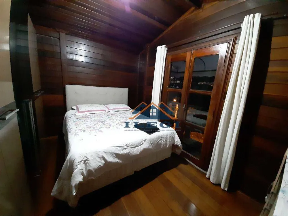 Casa, 3 quartos, 213 m² - Foto 11