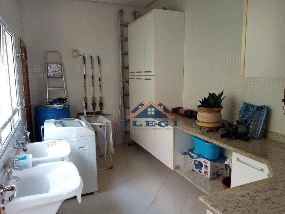 Casa, 4 quartos, 360 m² - Foto 1