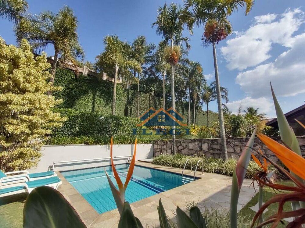 Casa de Condomínio à venda com 3 quartos, 266m² - Foto 1