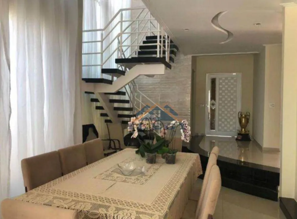 Casa, 4 quartos, 250 m² - Foto 10