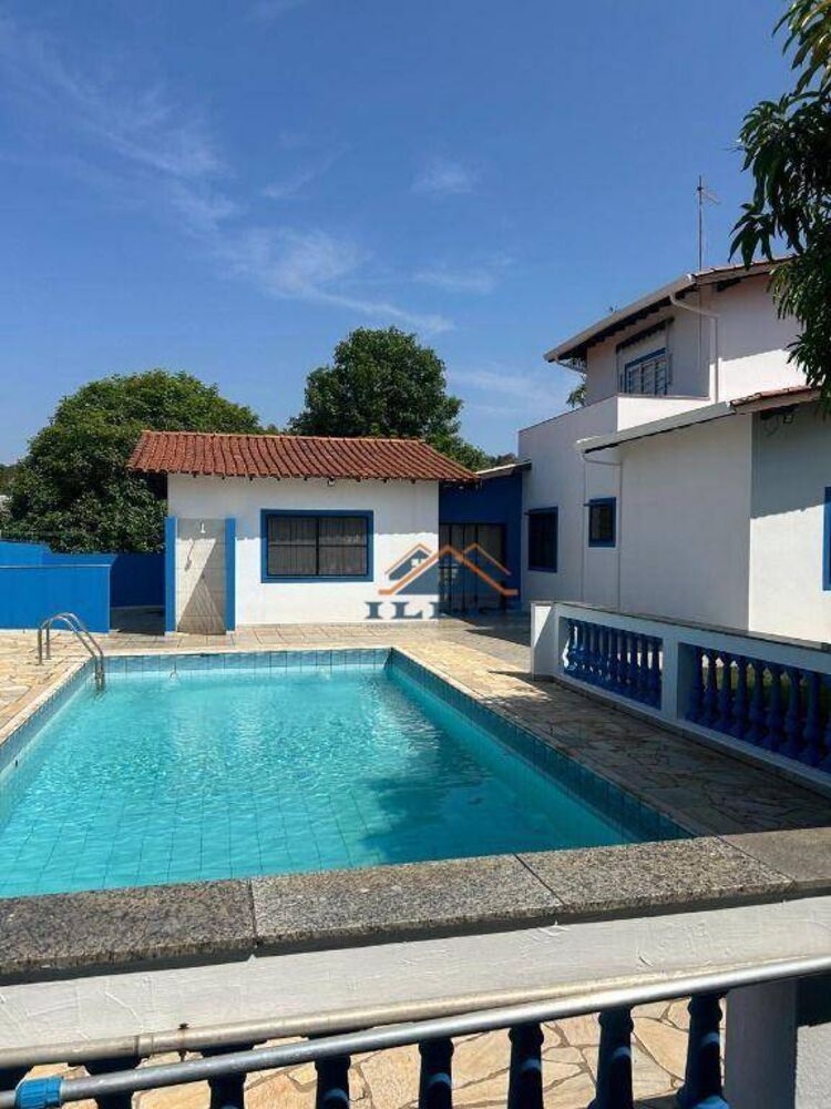 Casa de Condomínio à venda e aluguel com 4 quartos, 377m² - Foto 1