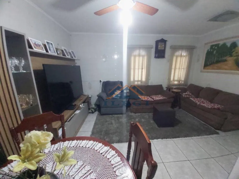 Casa, 3 quartos, 250 m² - Foto 7