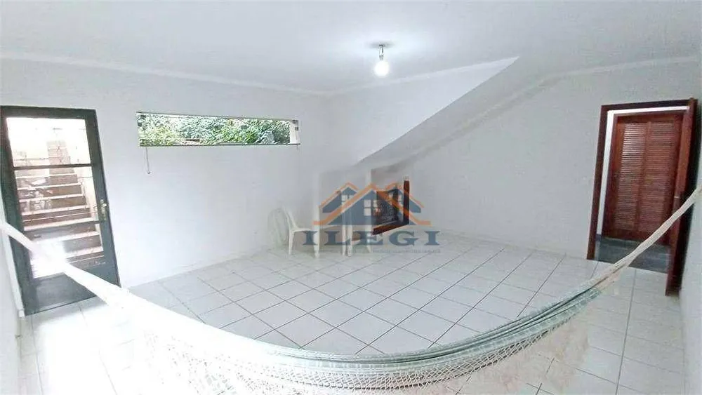 Casa, 5 quartos, 330 m² - Foto 3