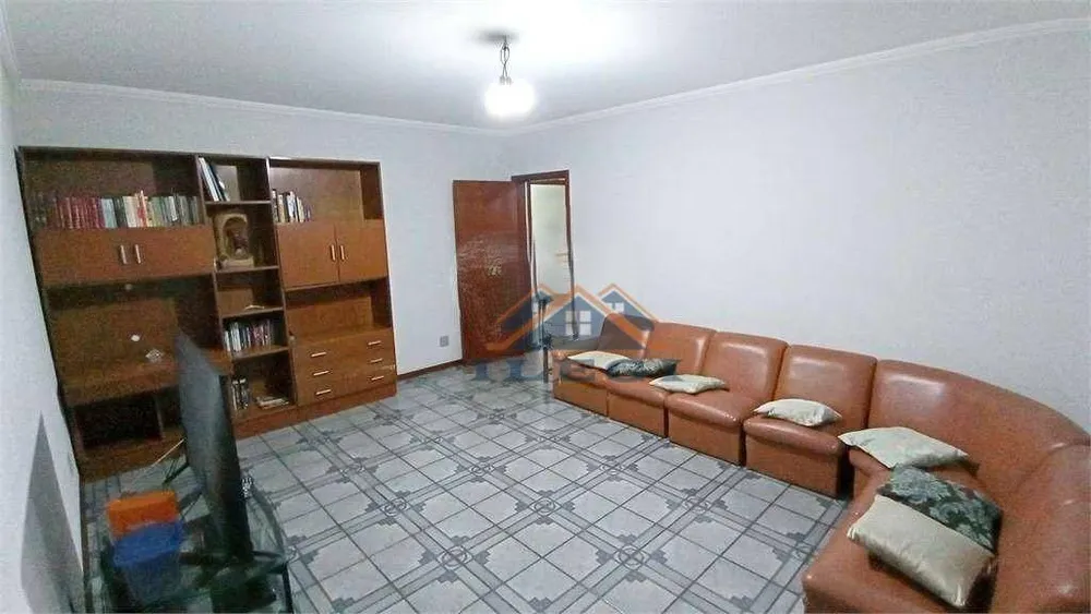 Casa, 5 quartos, 330 m² - Foto 2