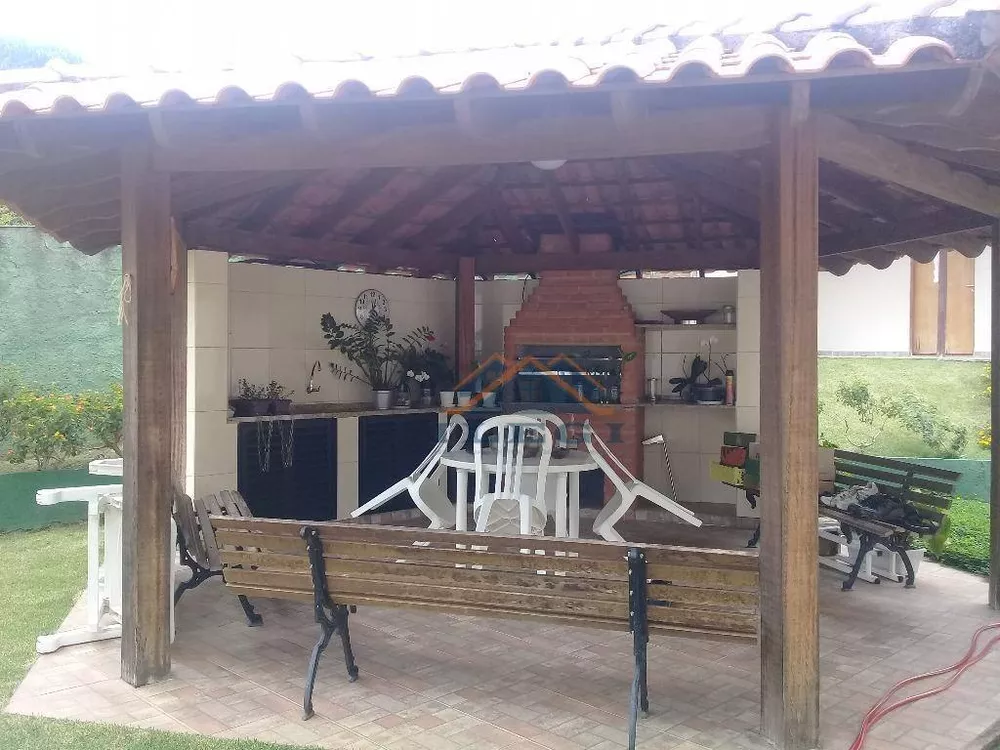 Casa de Condomínio à venda com 3 quartos, 350m² - Foto 11