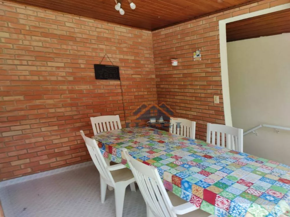 Casa de Condomínio à venda e aluguel com 5 quartos, 467m² - Foto 6