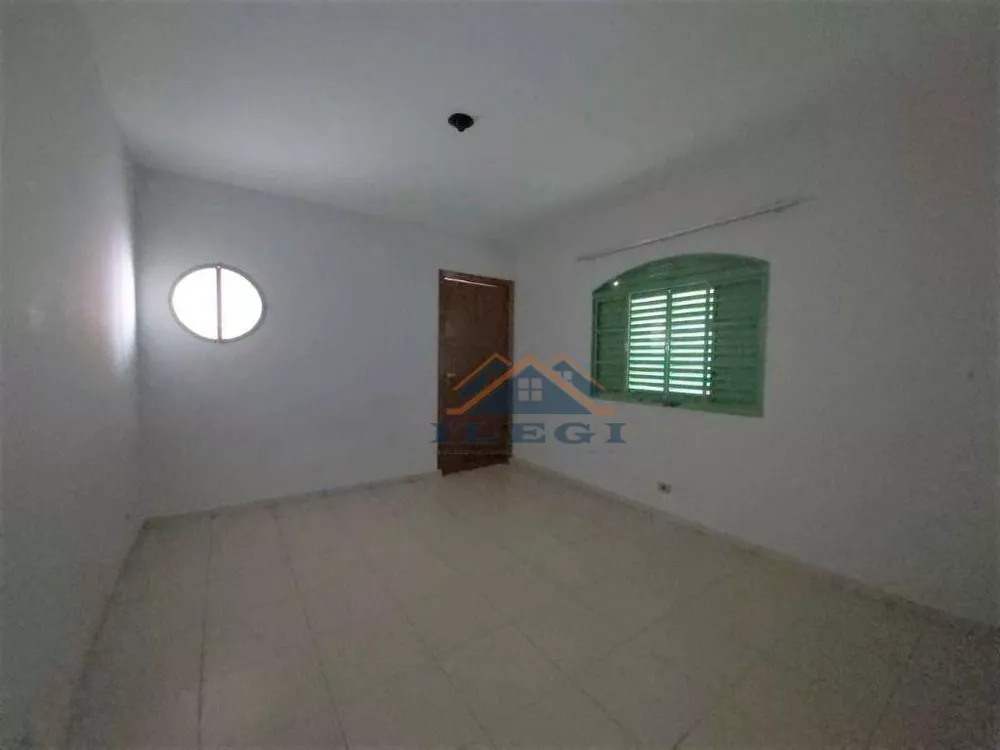 Casa à venda e aluguel com 4 quartos, 216m² - Foto 21