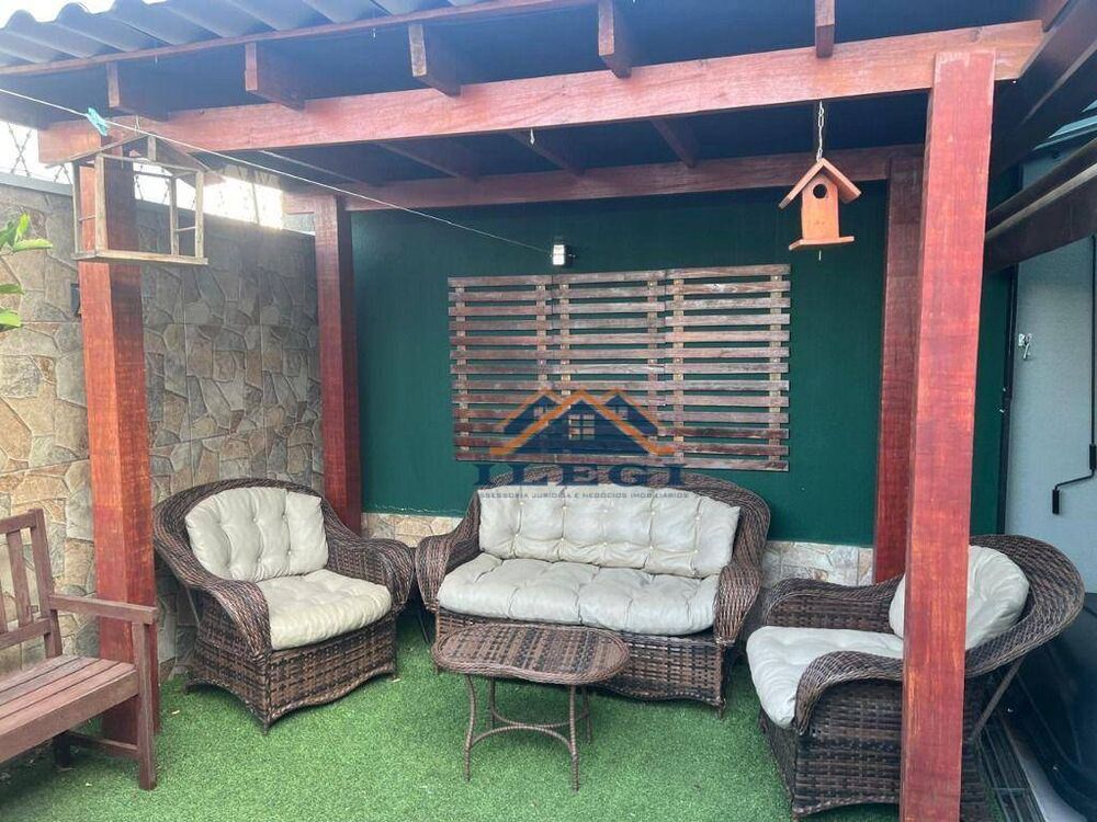 Casa de Condomínio à venda e aluguel com 3 quartos, 112m² - Foto 4