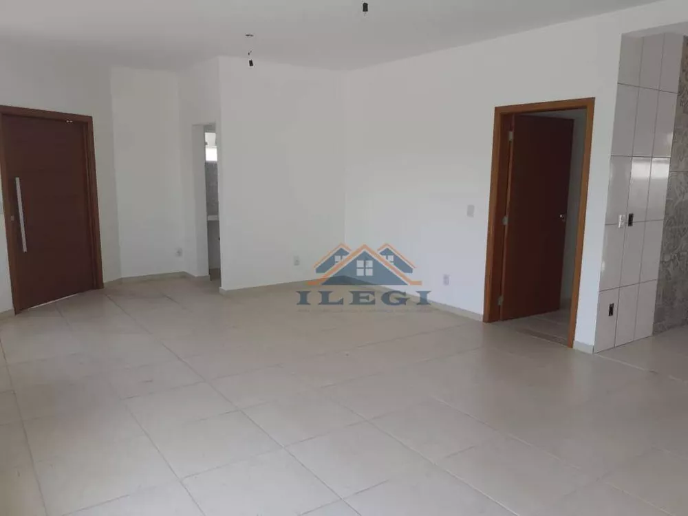 Casa à venda com 3 quartos, 130m² - Foto 4