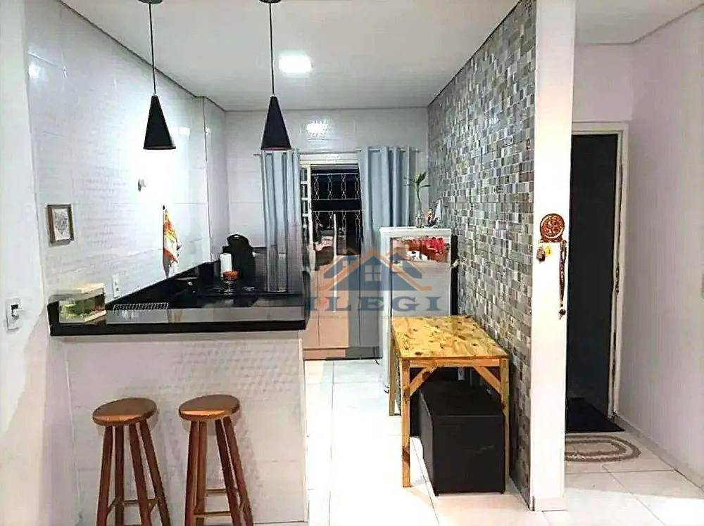 Casa, 4 quartos, 320 m² - Foto 1