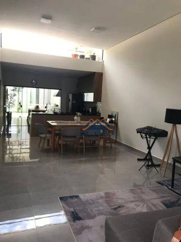 Casa, 3 quartos, 135 m² - Foto 1