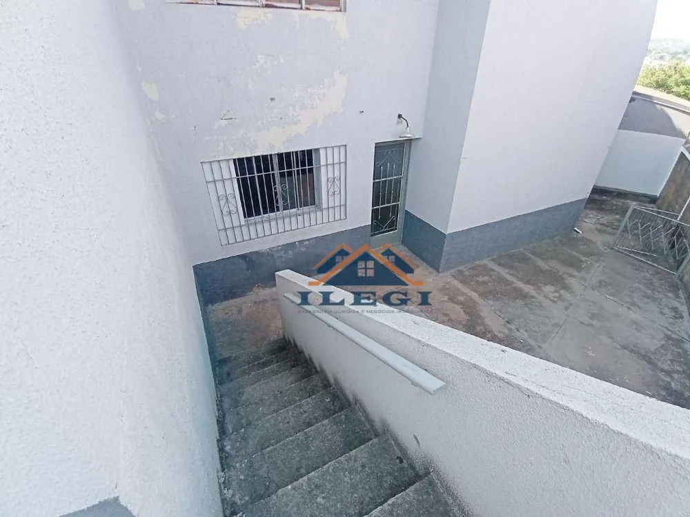 Casa, 5 quartos, 244 m² - Foto 3