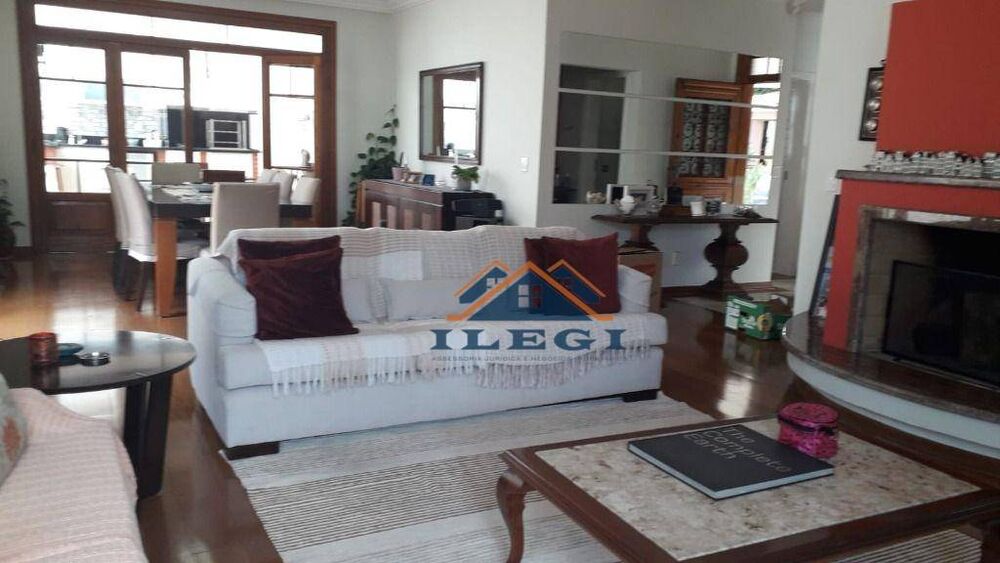 Casa de Condomínio à venda com 4 quartos, 380m² - Foto 2